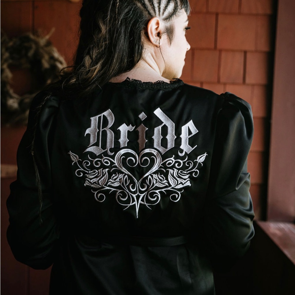 Unholy Black Bride Robe - Picture 6 of 6